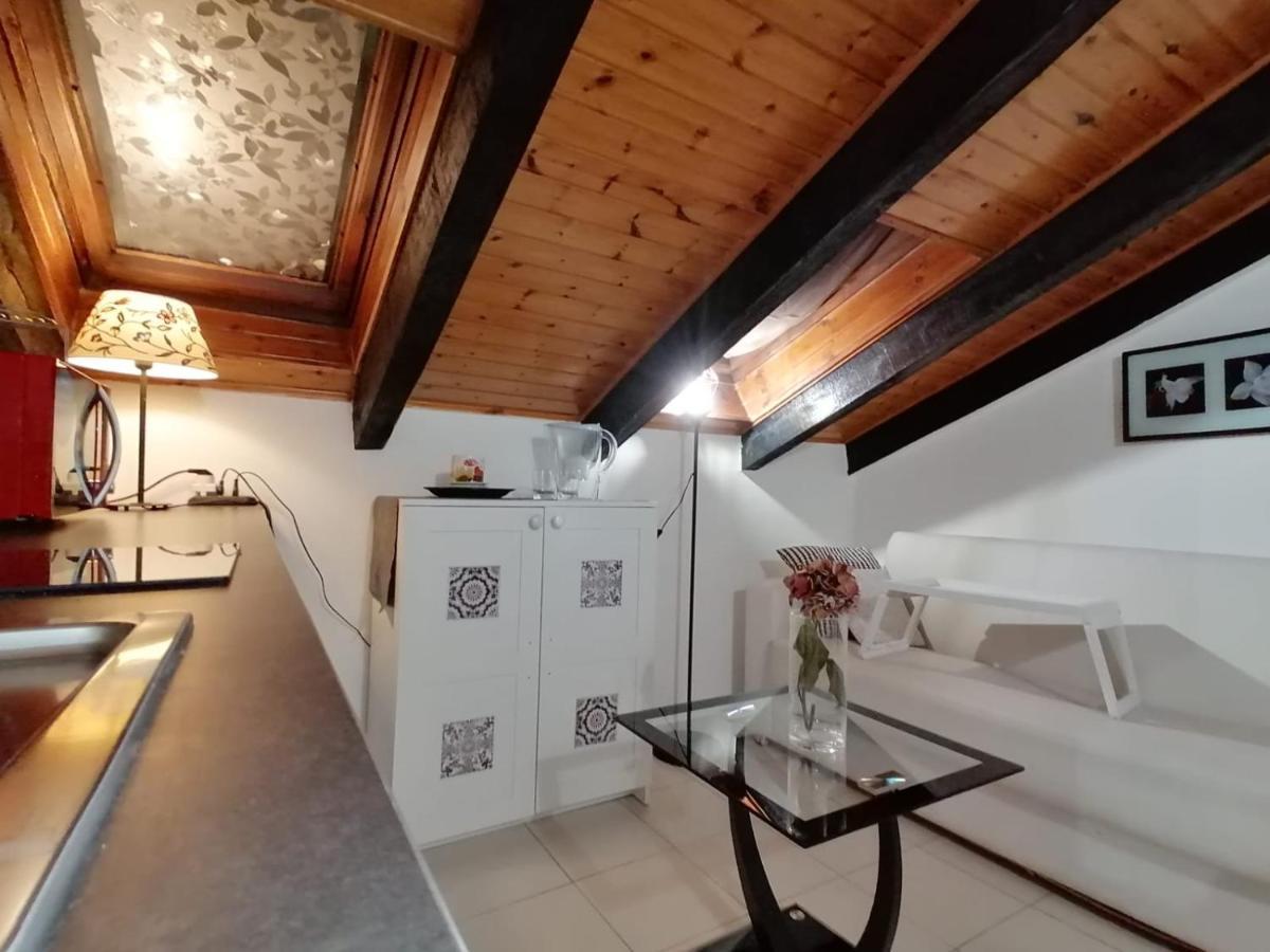 Mercanti Attic Version Lägenhet Milano Exteriör bild